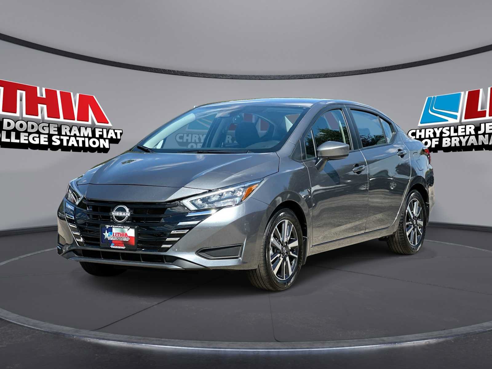 Used 2025 Nissan Versa SV w/ Trunk Package FWD image 1