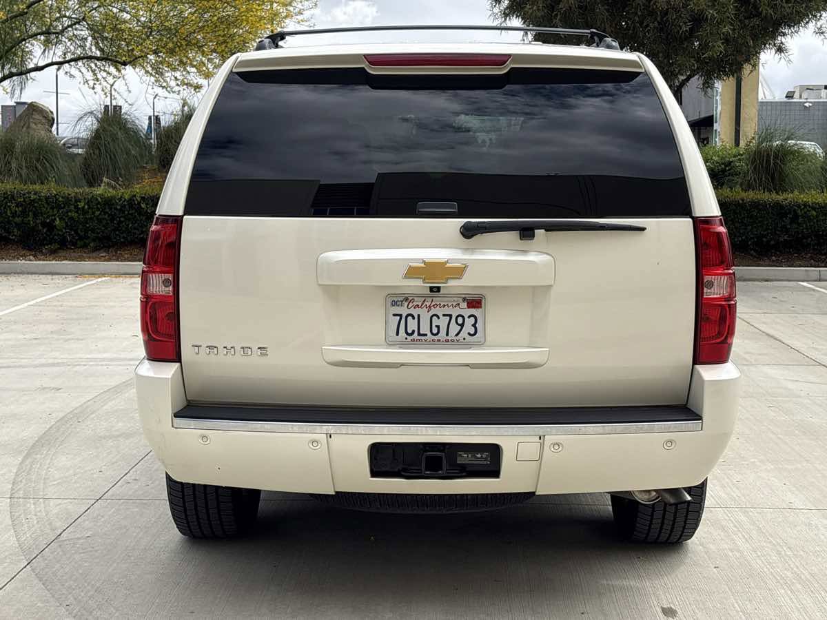 Used 2013 Chevrolet Tahoe LTZ image 4