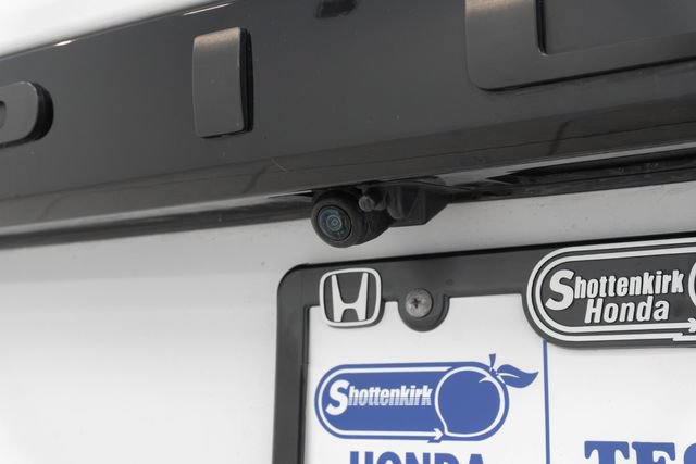 Used 2025 Honda Pilot Elite image 35