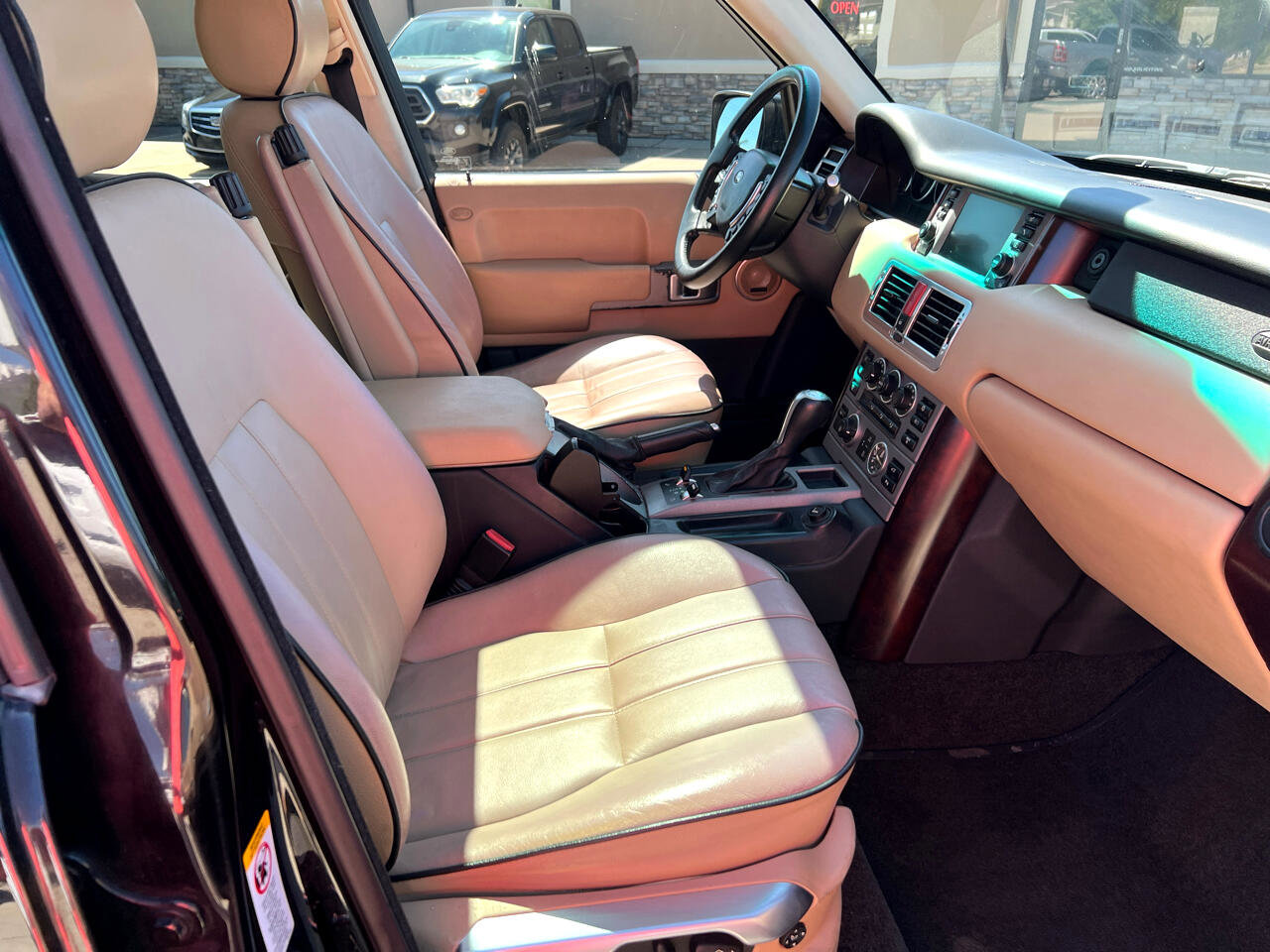 Used 2006 Land Rover Range Rover HSE image 15