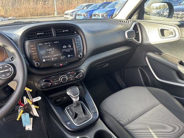 Used 2023 Kia Soul LX w/ Option Group 015 image 11