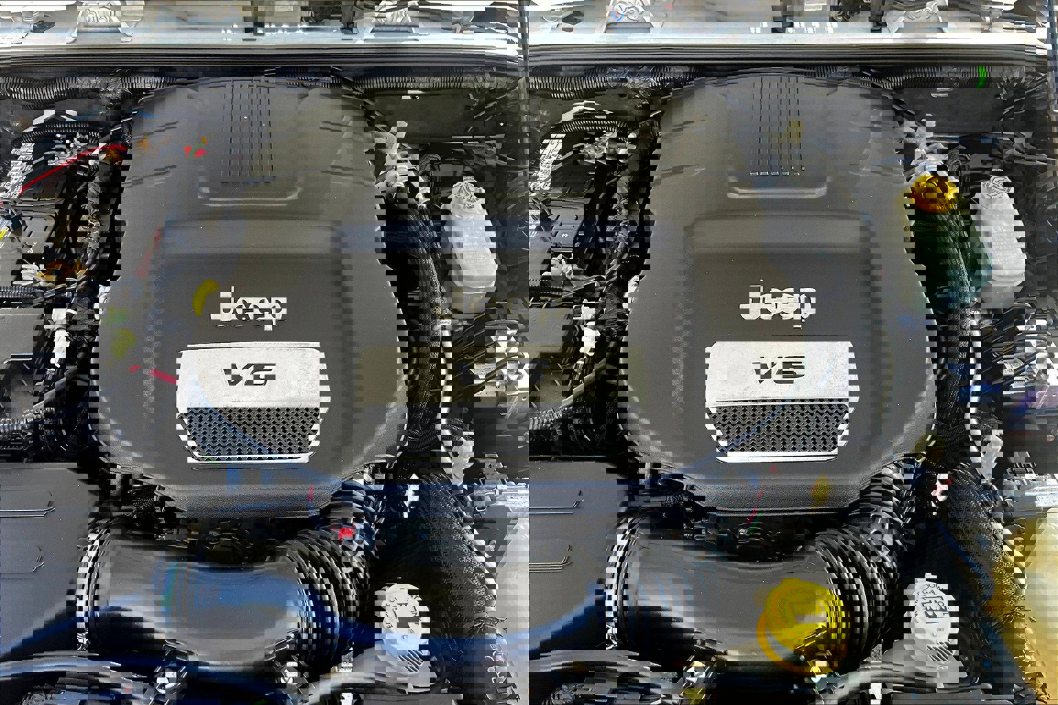 Used 2015 Jeep Wrangler Unlimited Sport image 27