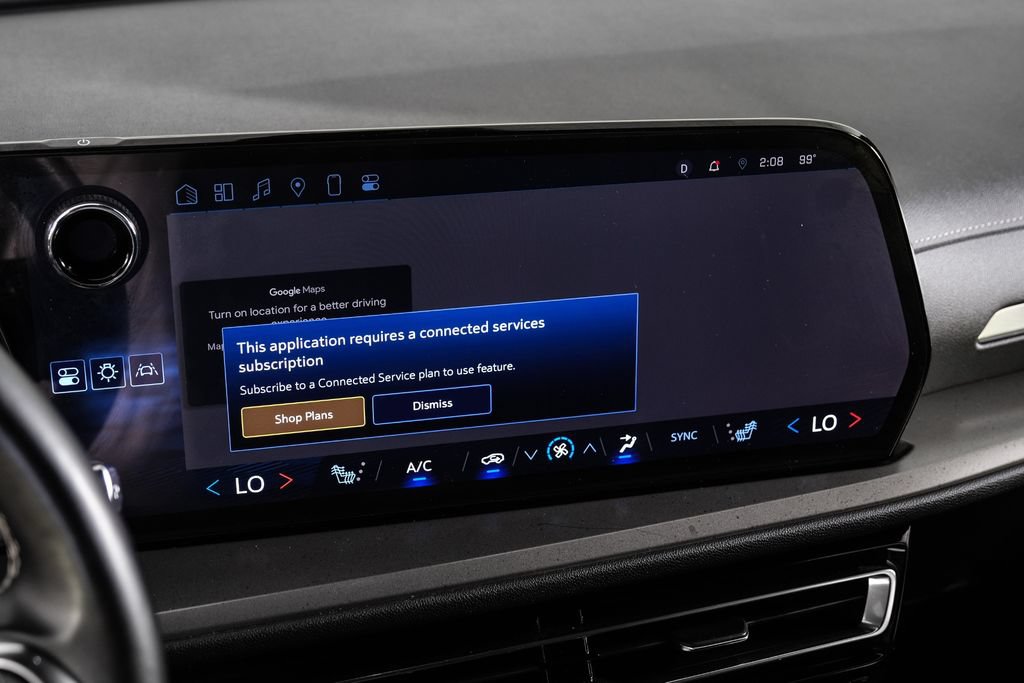 Used 2024 Chevrolet Traverse LT w/ Midnight/Sport Edition FWD image 28