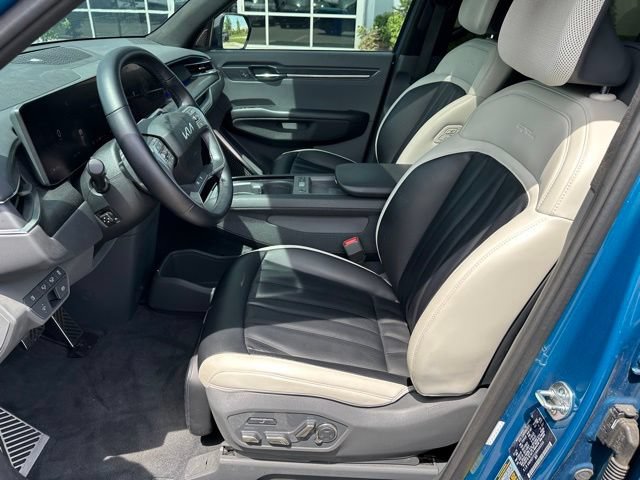 Used 2024 Kia EV9 GT-Line AWD/4WD image 24