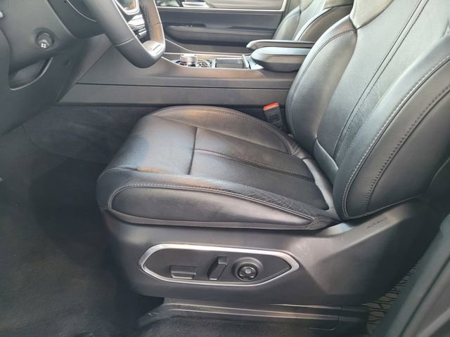 Certified 2024 Jeep Wagoneer Series III image 16