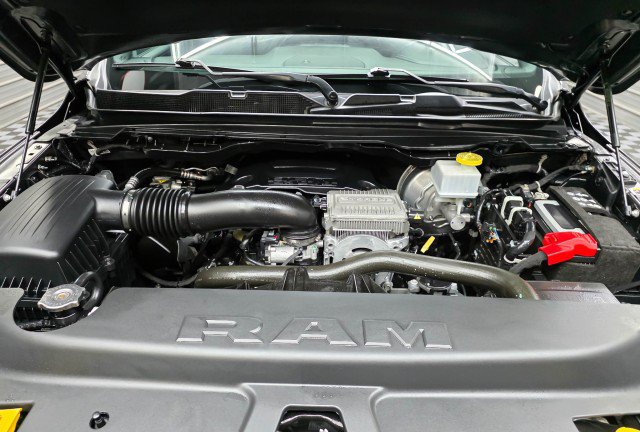 Used 2023 RAM 1500 Laramie AWD/4WD image 44