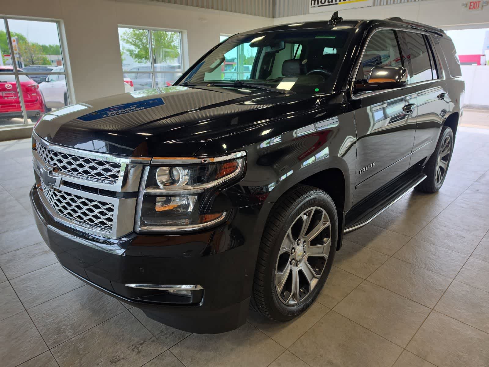 Used 2017 Chevrolet Tahoe Premier w/ Max Trailering Package AWD/4WD video 2