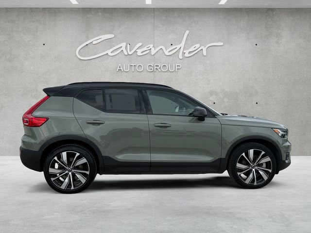 Used 2021 Volvo XC40 P8 Recharge image 14