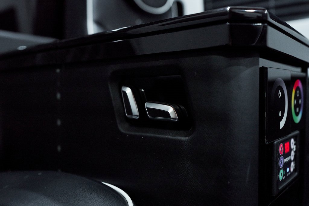 Used 2017 Mercedes-Benz Sprinter 3500 image 65