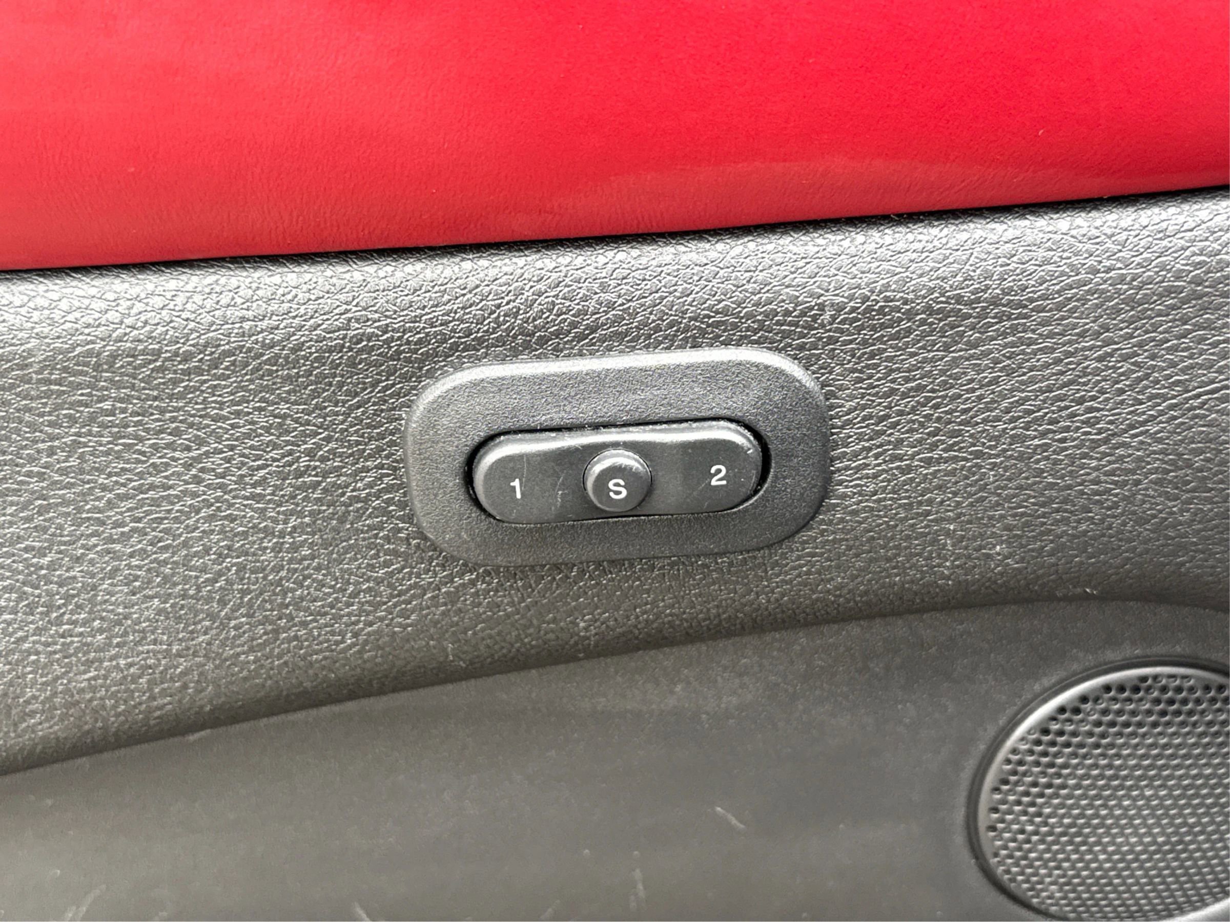 Used 2020 Dodge Durango R/T w/ Technology Group AWD/4WD image 21