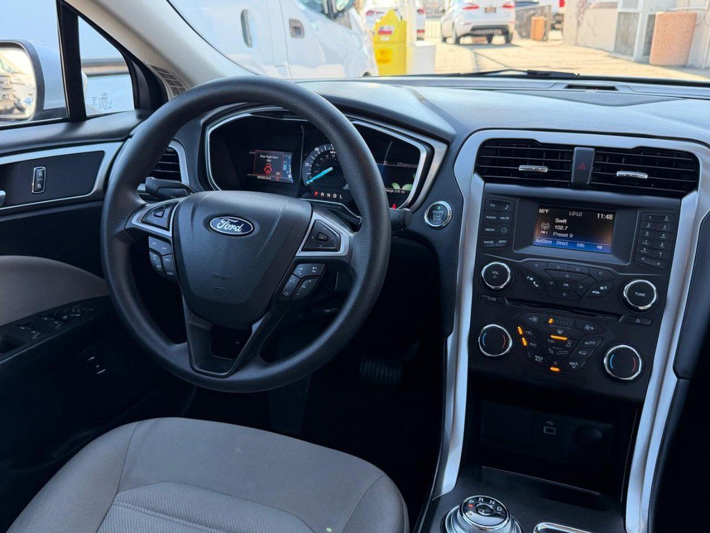 Used 2017 Ford Fusion S image 24