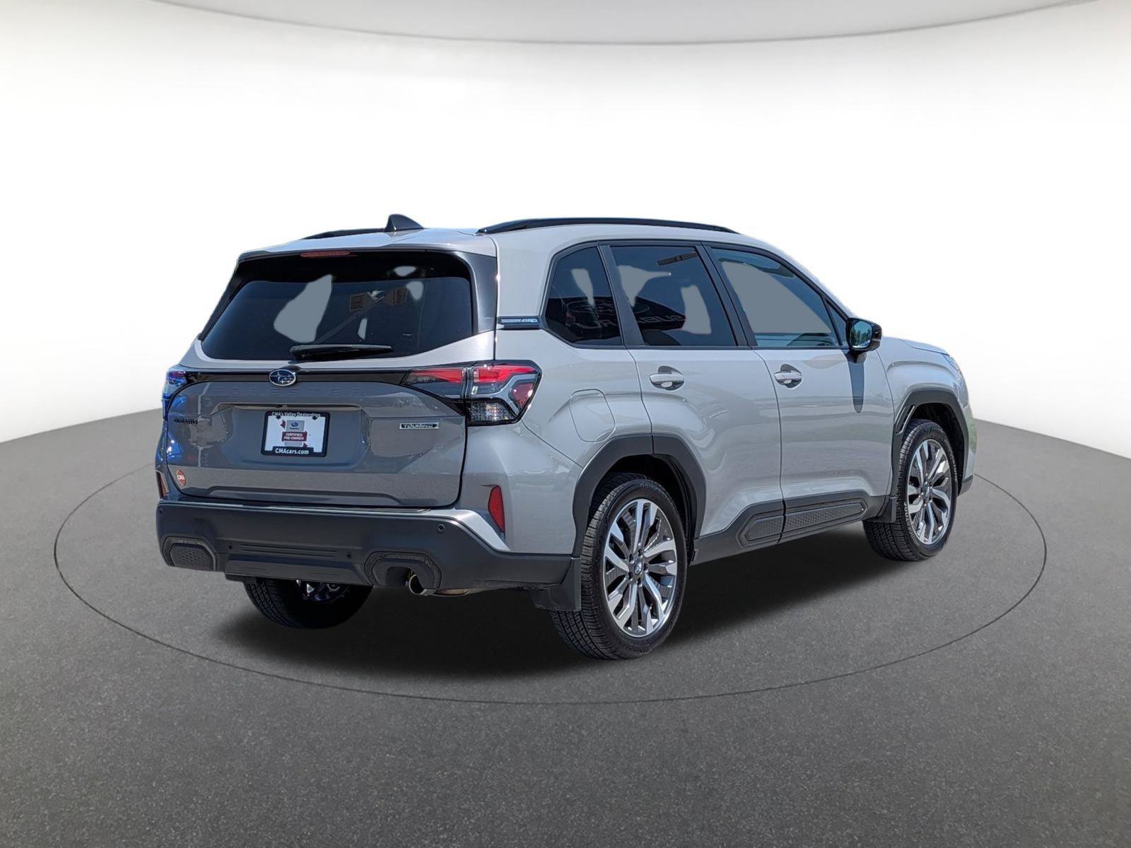 Used 2026 Subaru Forester Touring AWD/4WD image 8