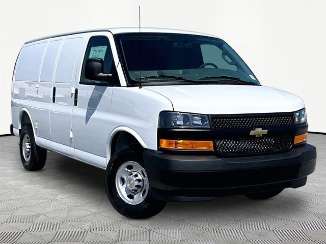 New 2026 Chevrolet Express 2500 w/ Driver Convenience Package