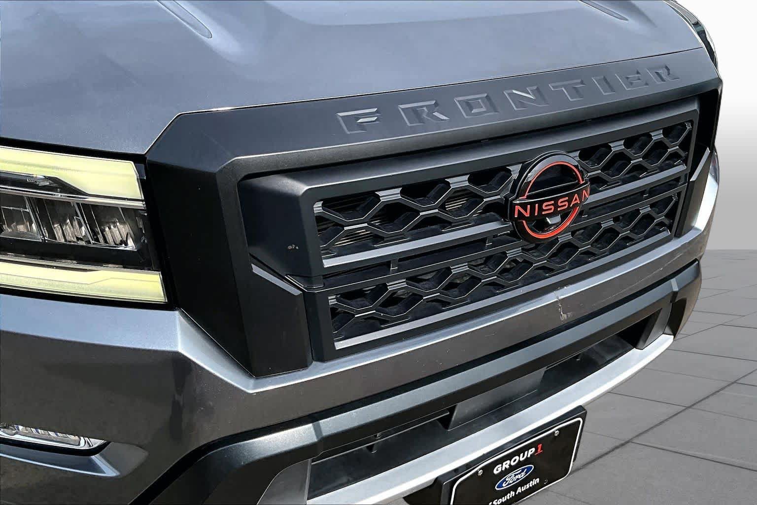Used 2022 Nissan Frontier Pro-X RWD image 30