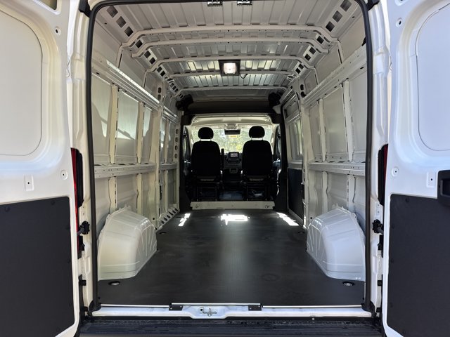 New 2026 RAM ProMaster 2500 w/ Convenience Group FWD image 17