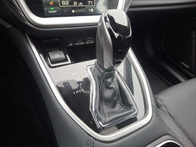 Certified 2025 Subaru Legacy Limited image 16