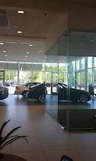 Used 2024 Toyota RAV4 XLE image 2