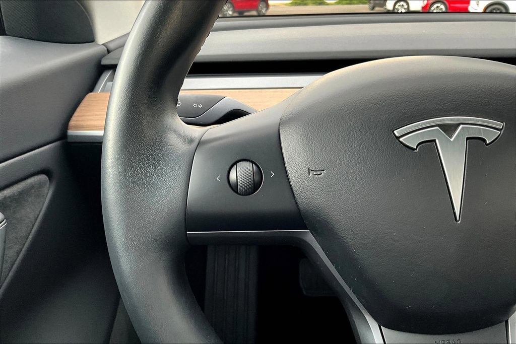 Used 2018 Tesla Model 3 Long Range image 18