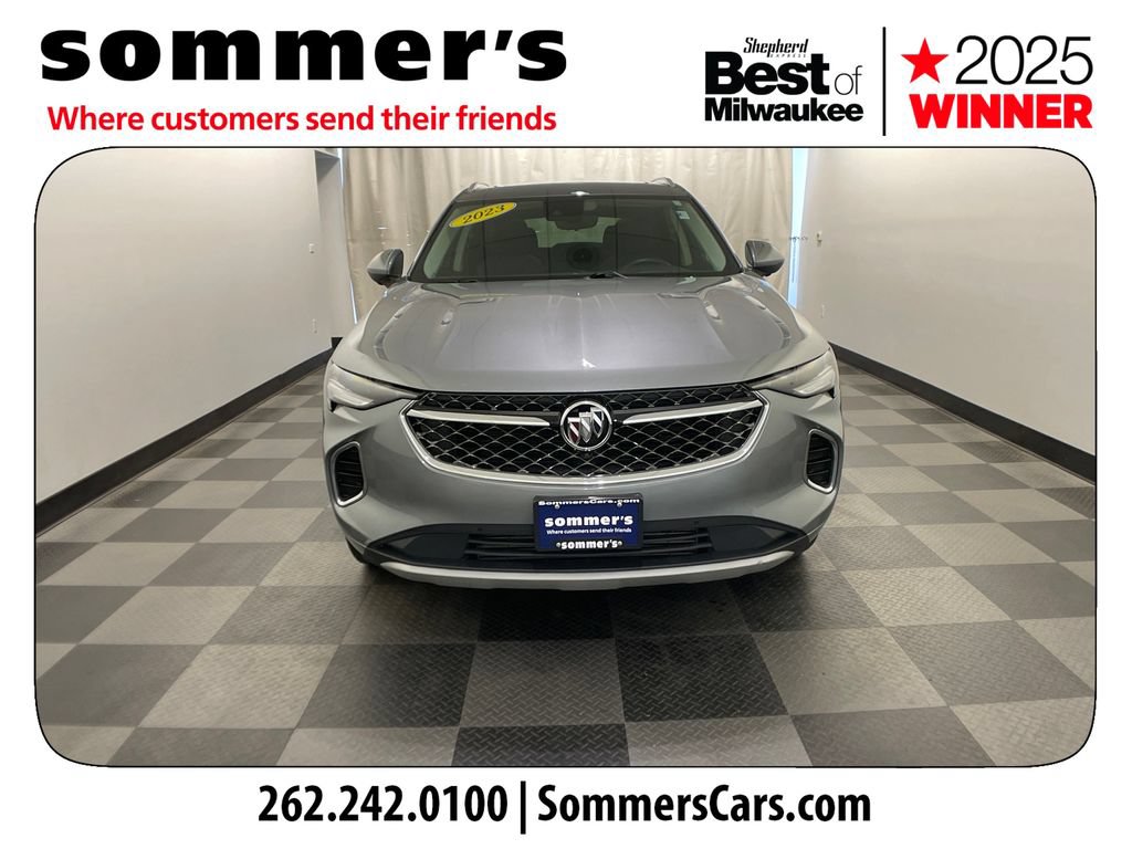 Used 2023 Buick Envision Avenir AWD/4WD image 8