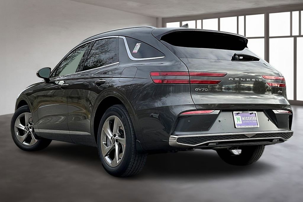 New 2026 Genesis GV70 2.5T Select AWD/4WD image 3