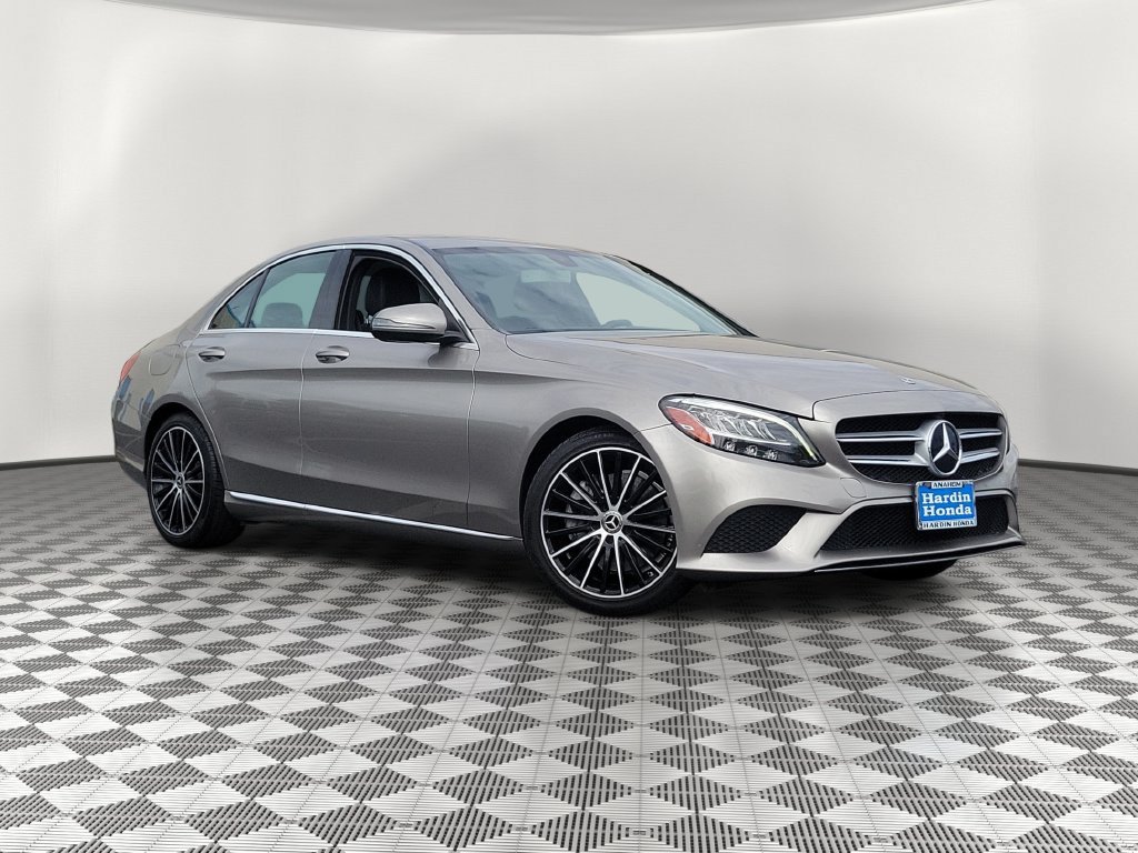 Used 2019 Mercedes-Benz C 300 Sedan image 2