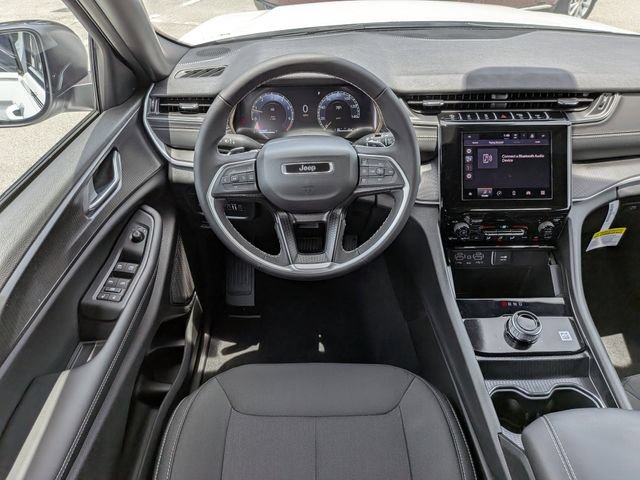 New 2026 Jeep Grand Cherokee Laredo RWD image 16