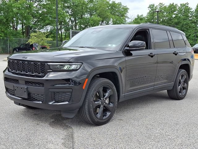 Used 2024 Jeep Grand Cherokee L Altitude AWD/4WD image 6