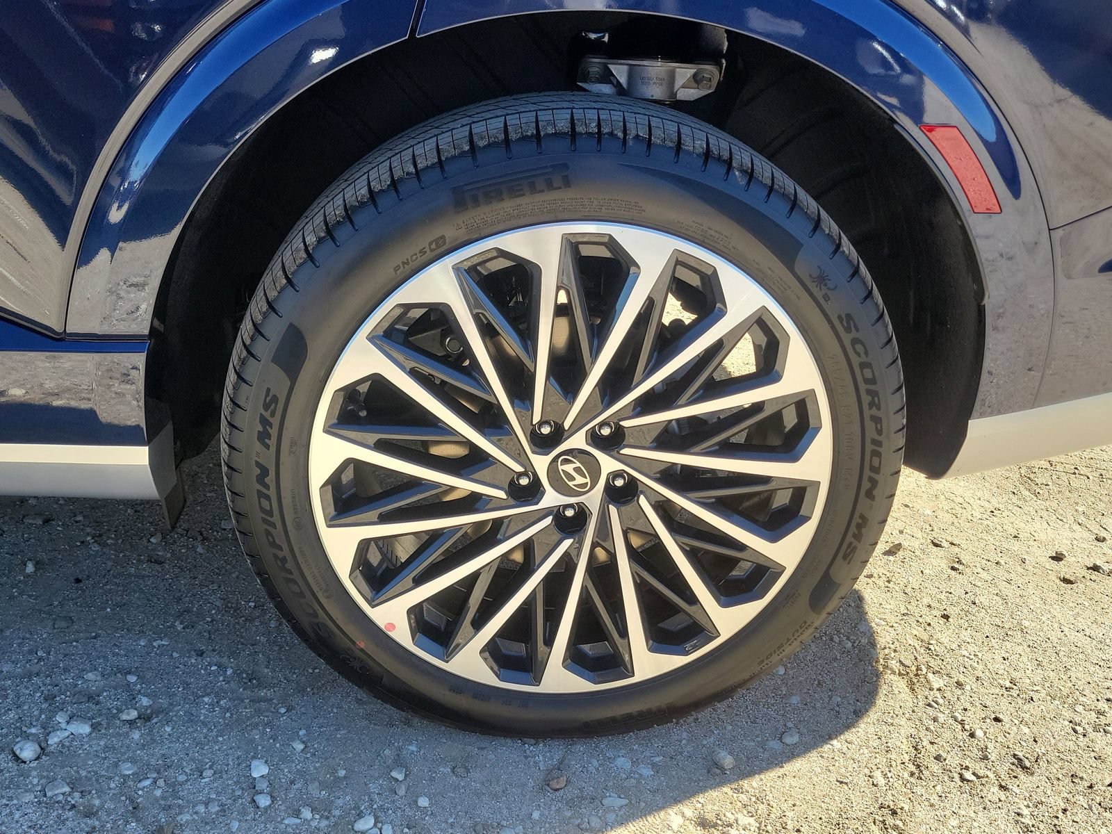 New 2026 Hyundai Palisade Calligraphy FWD image 23