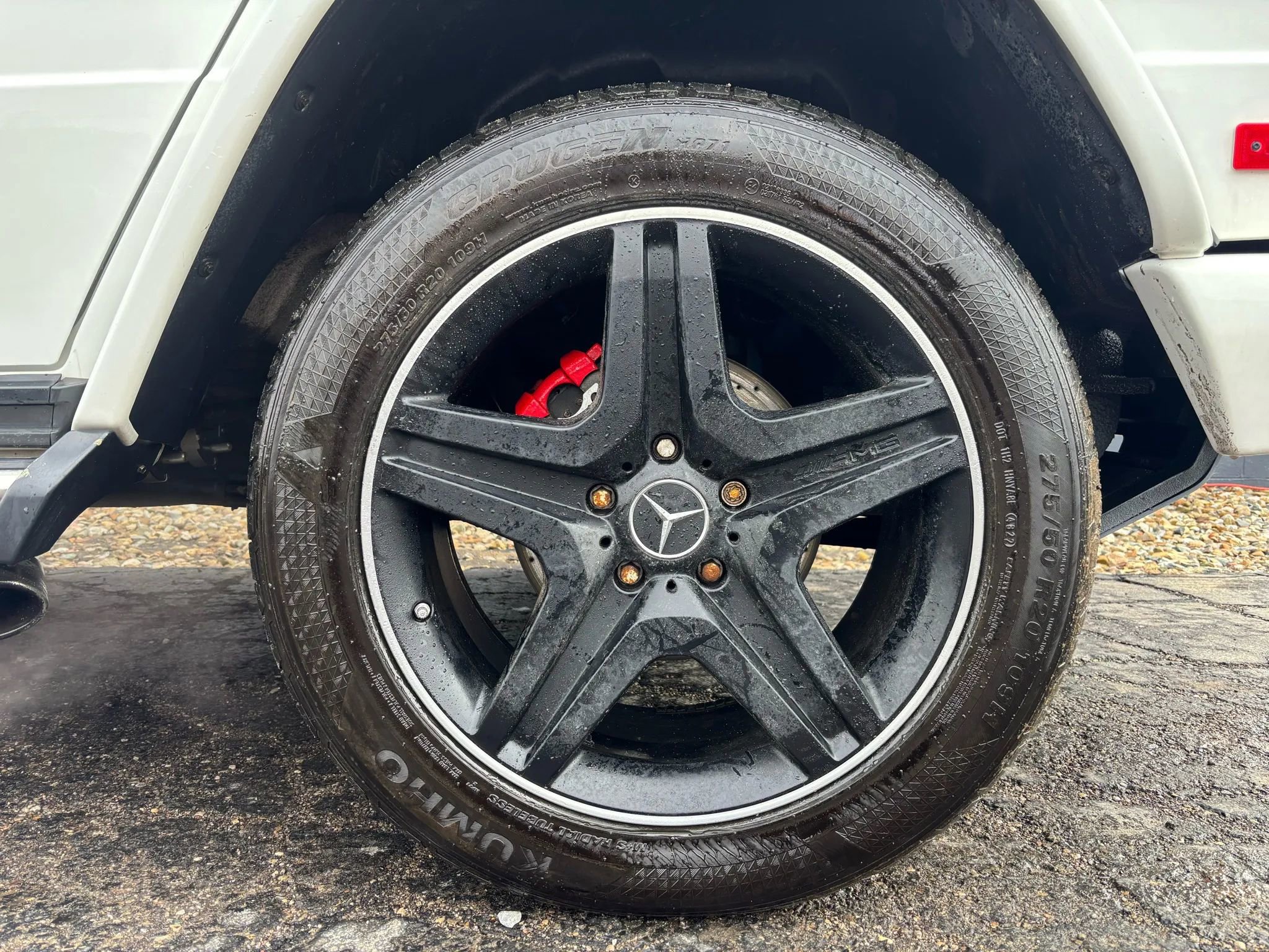 Used 2015 Mercedes-Benz G 63 AMG 4MATIC image 2