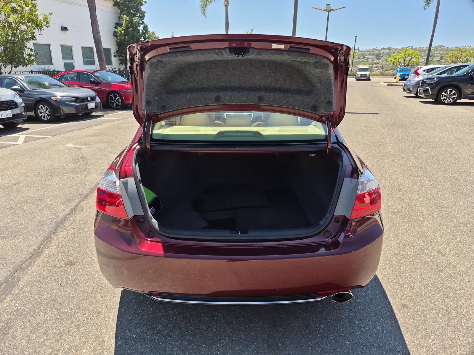 Used 2014 Honda Accord EX-L image 33