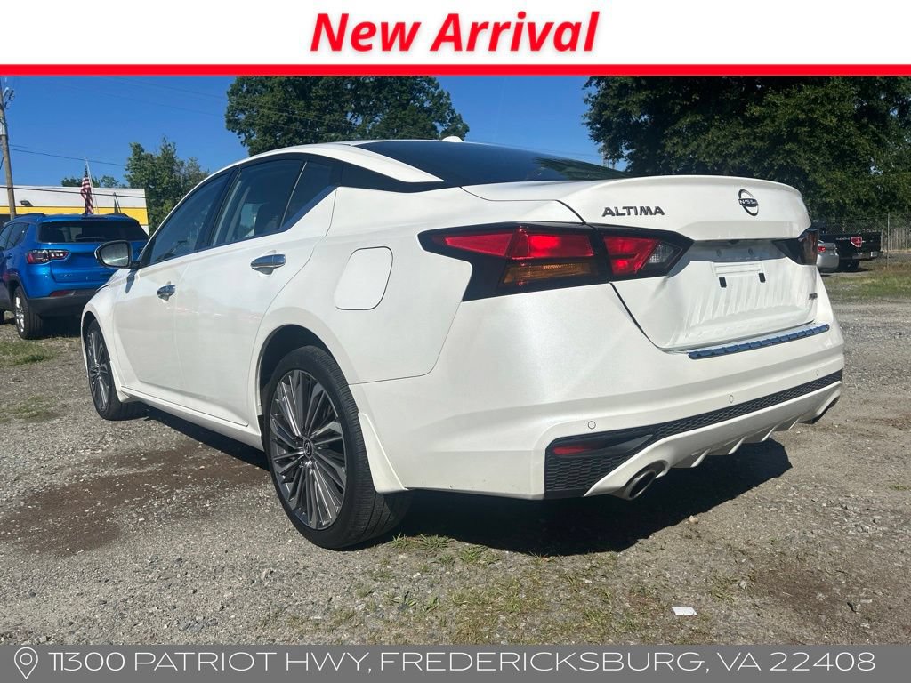 Used 2023 Nissan Altima 2.5 SL AWD/4WD image 2
