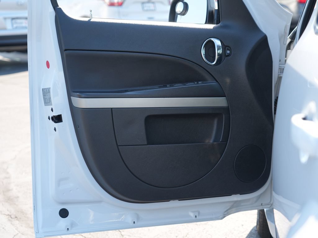 Used 2010 Chevrolet HHR LS FWD image 14