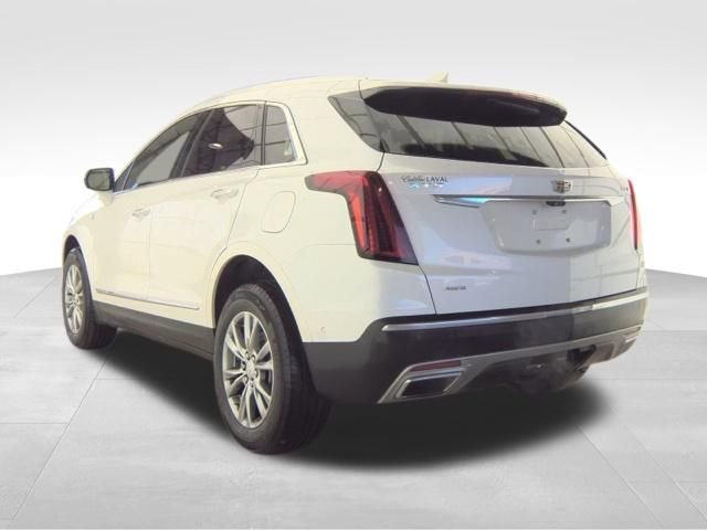Used 2023 Cadillac XT5 Premium Luxury w/ Technology Package AWD/4WD image 4