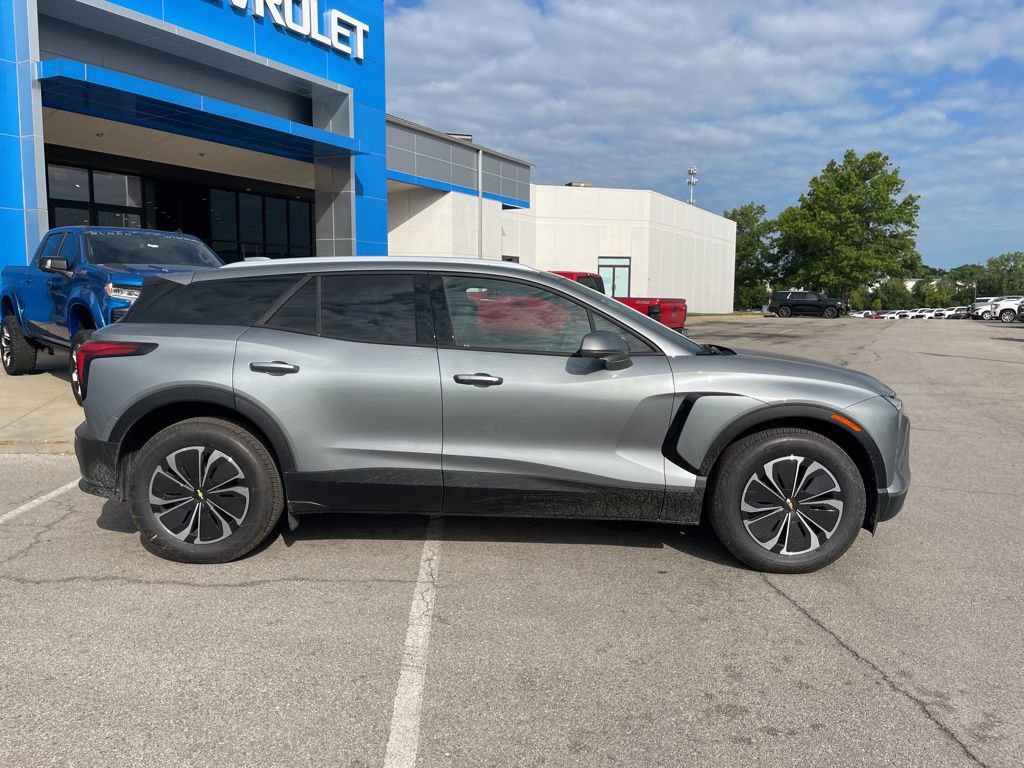 New 2024 Chevrolet Blazer EV LT AWD/4WD image 3