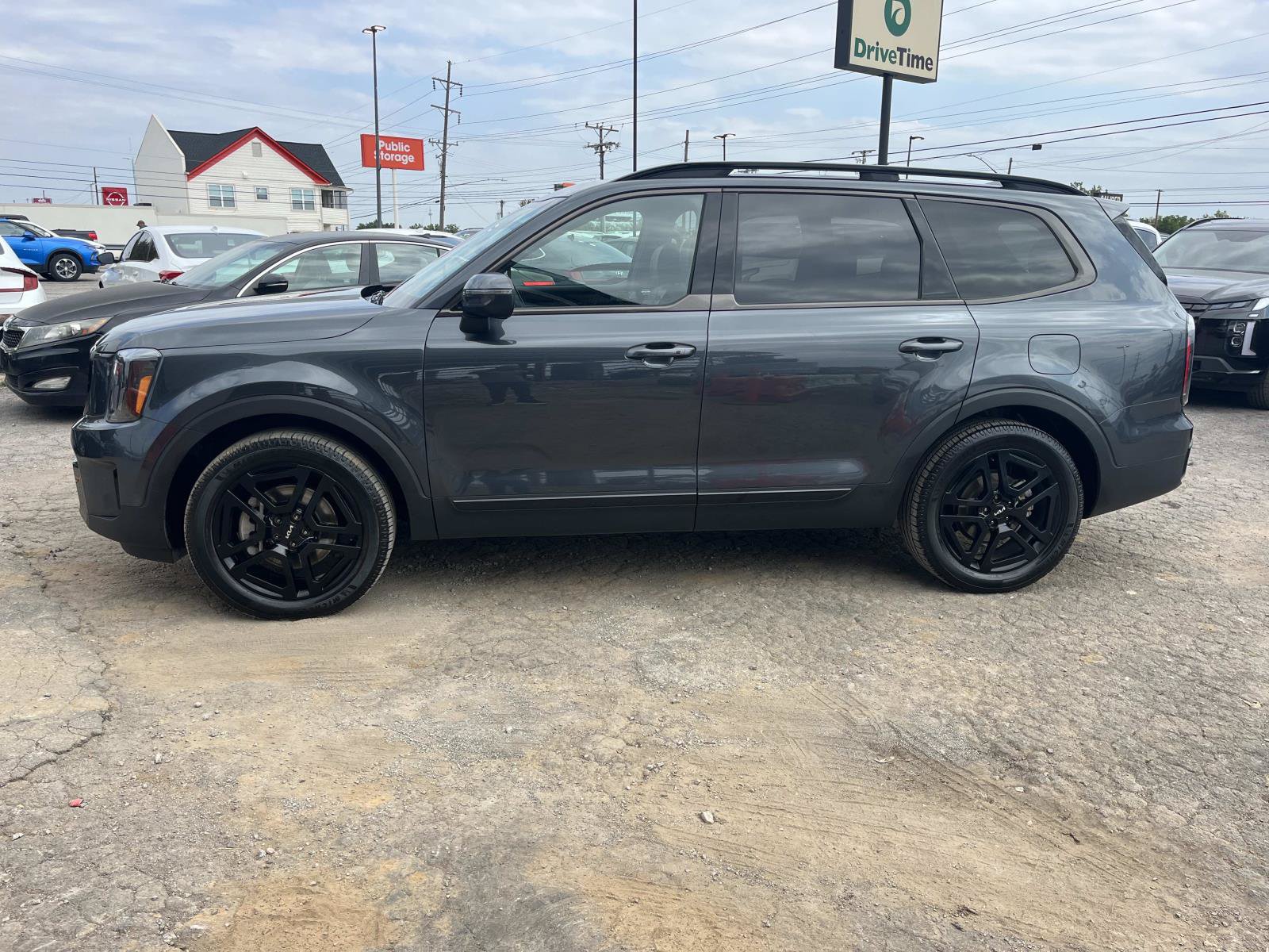 Used 2024 Kia Telluride EX X-Line AWD/4WD image 4