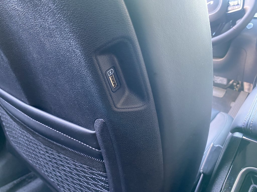 Used 2022 Kia Sorento SX image 26