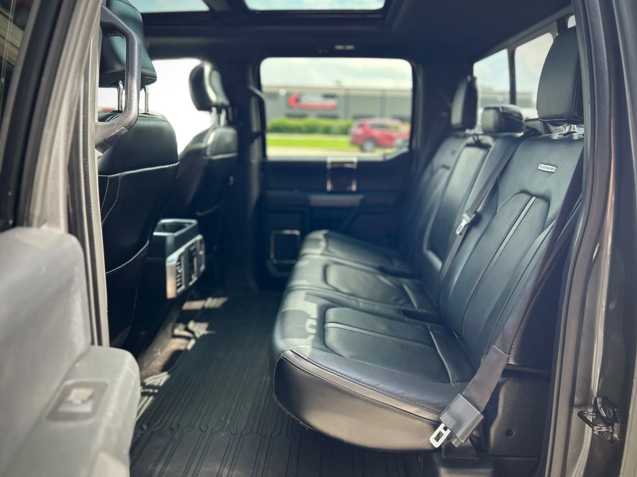 Used 2016 Ford F150 Platinum w/ Equipment Group 701A Luxury image 29