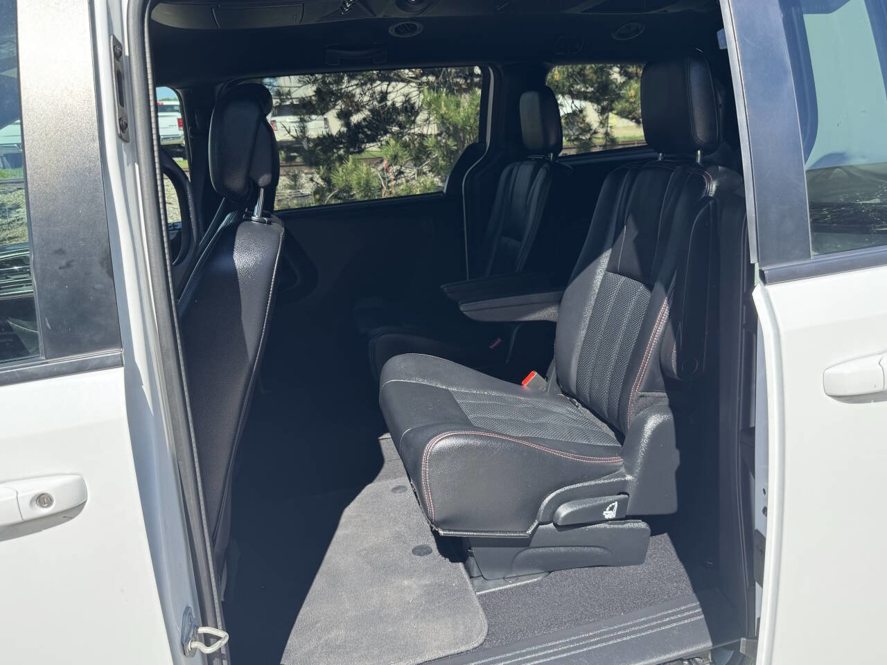 Used 2020 Dodge Grand Caravan GT FWD image 21