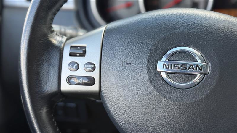 Used 2007 Nissan Versa Hatchback w/ Convenience Pkg FWD image 22