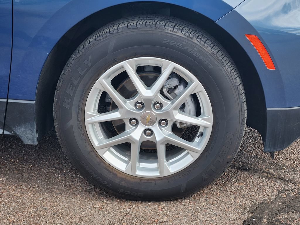 Used 2024 Chevrolet Equinox LT AWD/4WD image 30