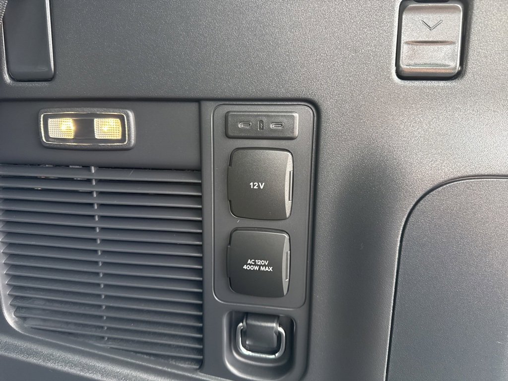 New 2025 Ford Expedition King Ranch image 27