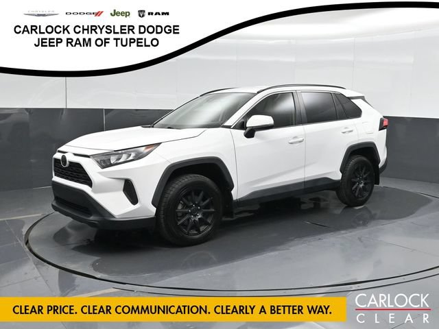 Used 2021 Toyota RAV4 LE AWD/4WD image 8