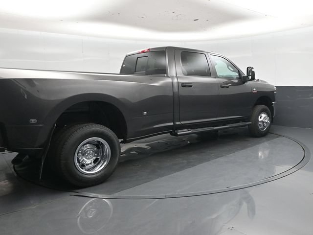 New 2026 RAM 3500 Tradesman AWD/4WD image 21