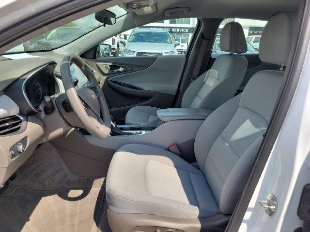 Used 2025 Chevrolet Malibu LT FWD image 18