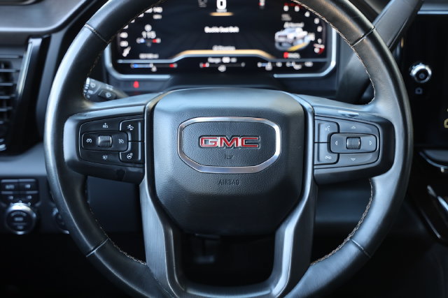 Used 2024 GMC Sierra 2500 AT4 w/ Technology Package AWD/4WD image 14