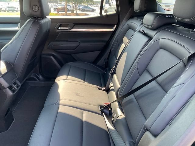 New 2027 GMC Terrain Elevation w/ Elevation Premium Package FWD image 15