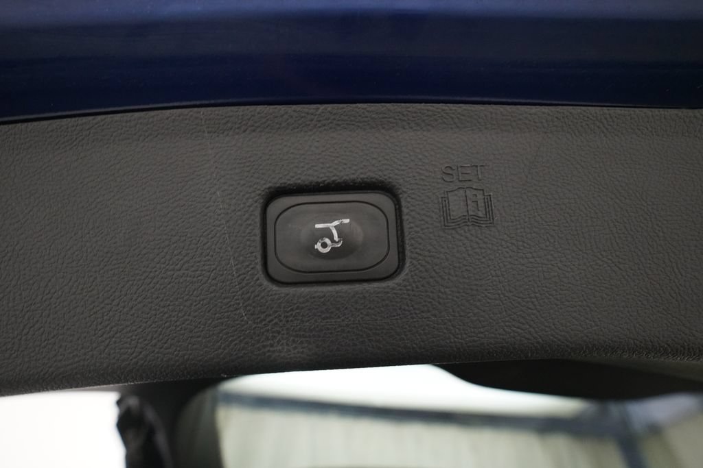 Used 2015 Ford Edge Sport w/ Equipment Group 401A AWD/4WD image 15