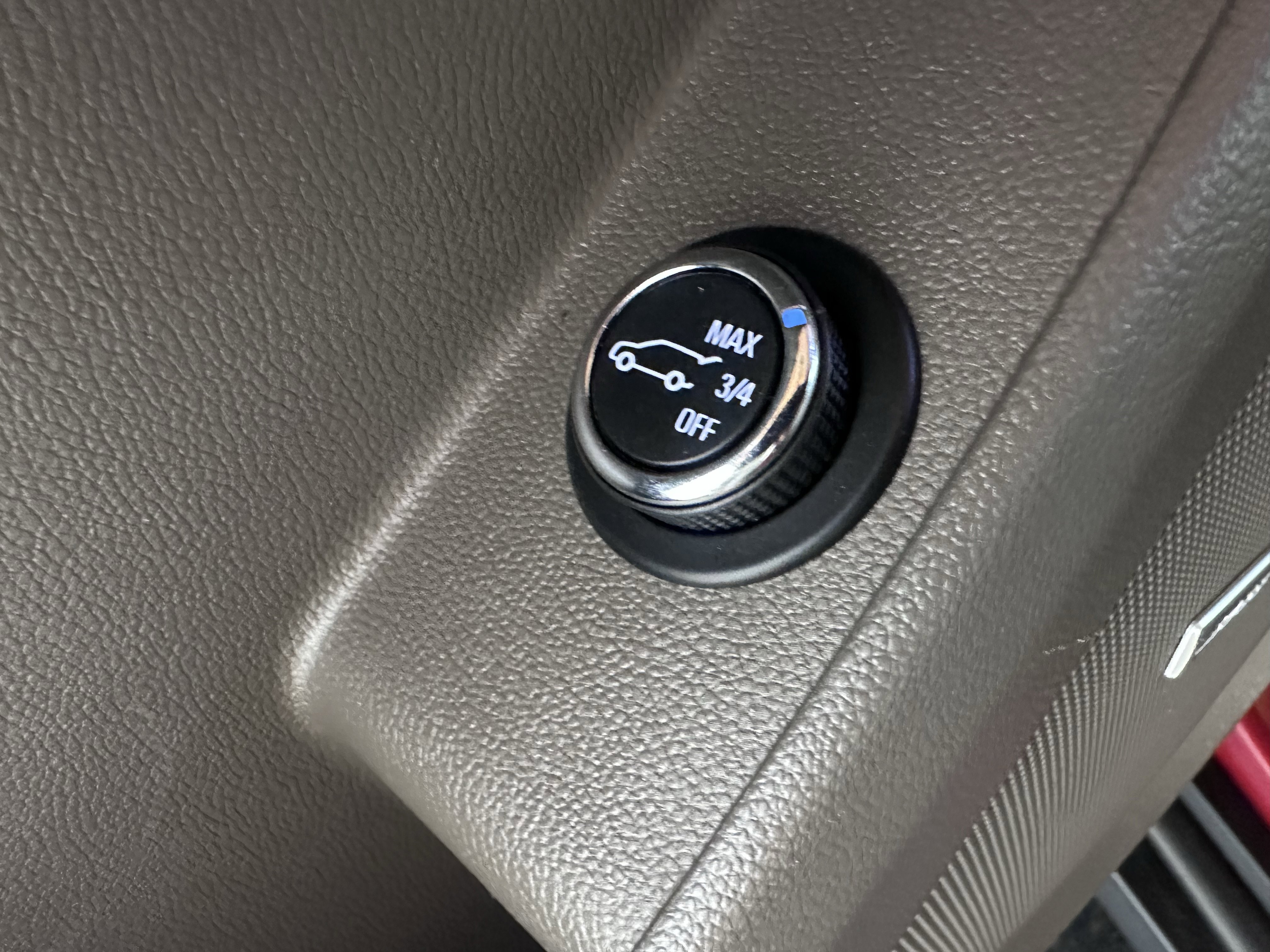 Used 2020 Chevrolet Traverse LT w/ LT Premium Package FWD image 46