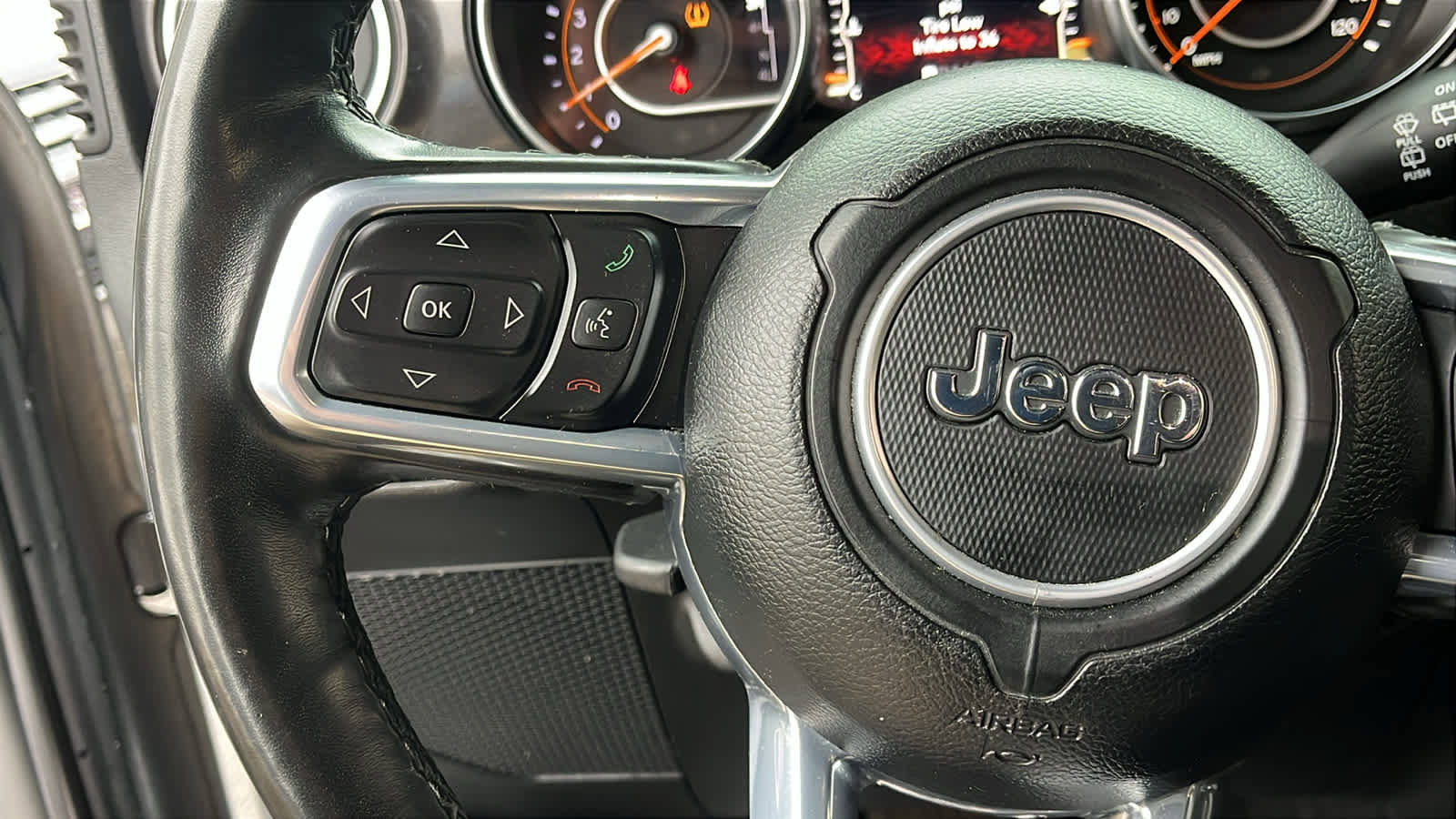 Certified 2021 Jeep Wrangler Unlimited Sahara image 13