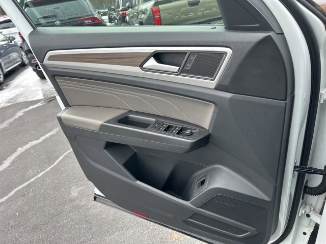 Used 2023 Volkswagen Atlas SEL image 27